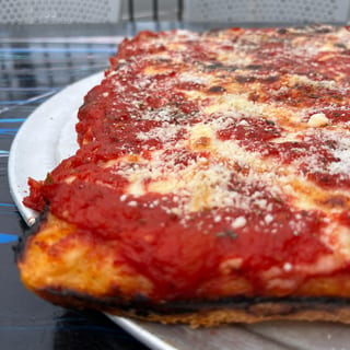 Grandma Pizza