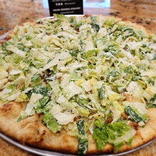 LG Caesar Salad Pizza